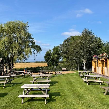 ホテル The White Hart Newenden エクステリア 写真