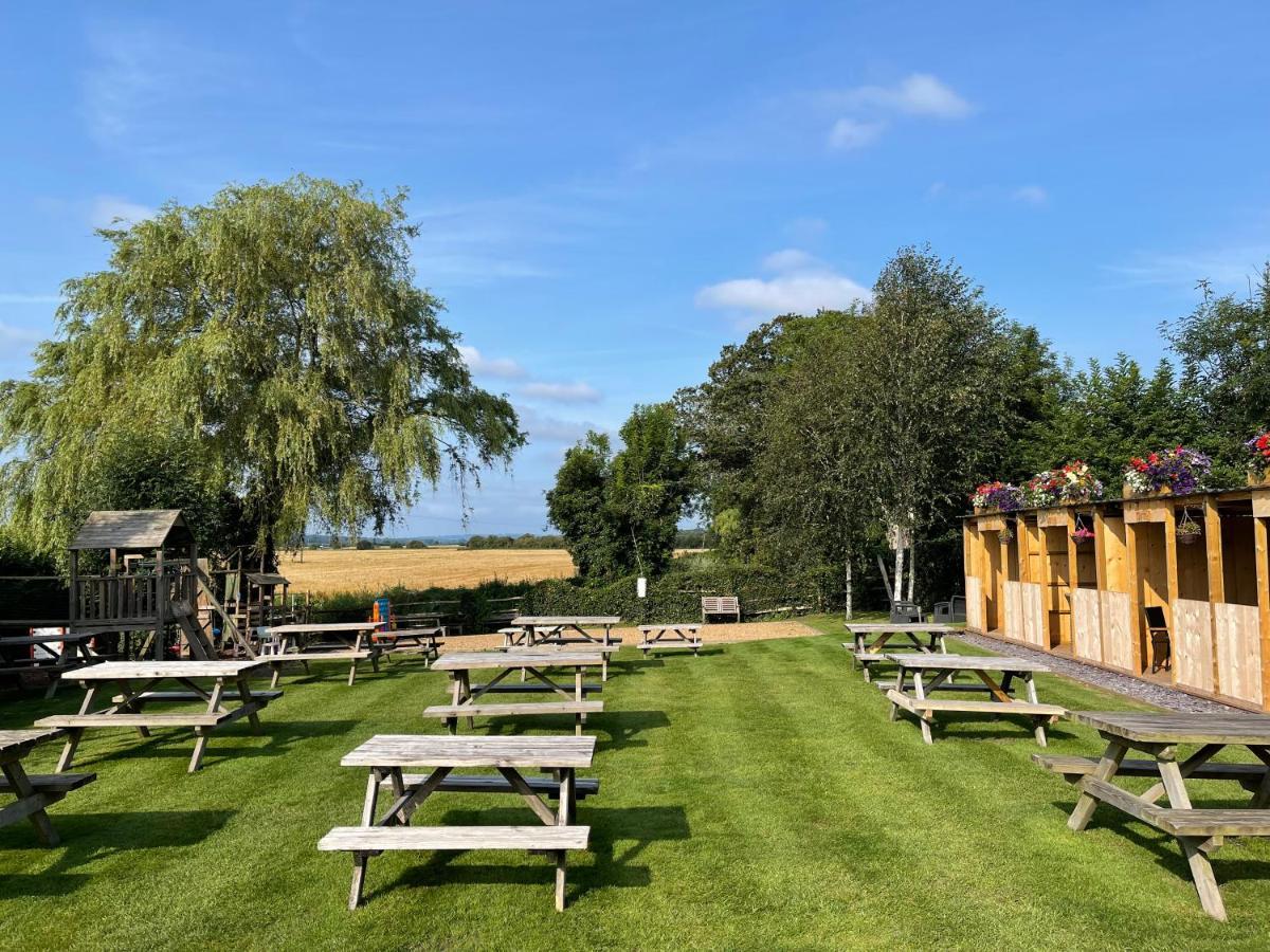 ホテル The White Hart Newenden エクステリア 写真