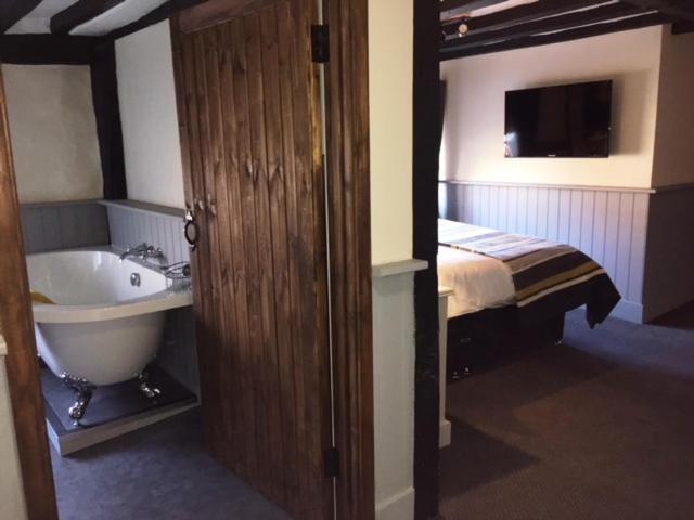 ホテル The White Hart Newenden エクステリア 写真